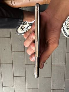 iPhone X pta approved