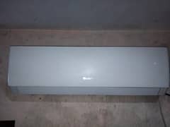 Gree 1.5 ton dc inverter ac heat and cool total genien