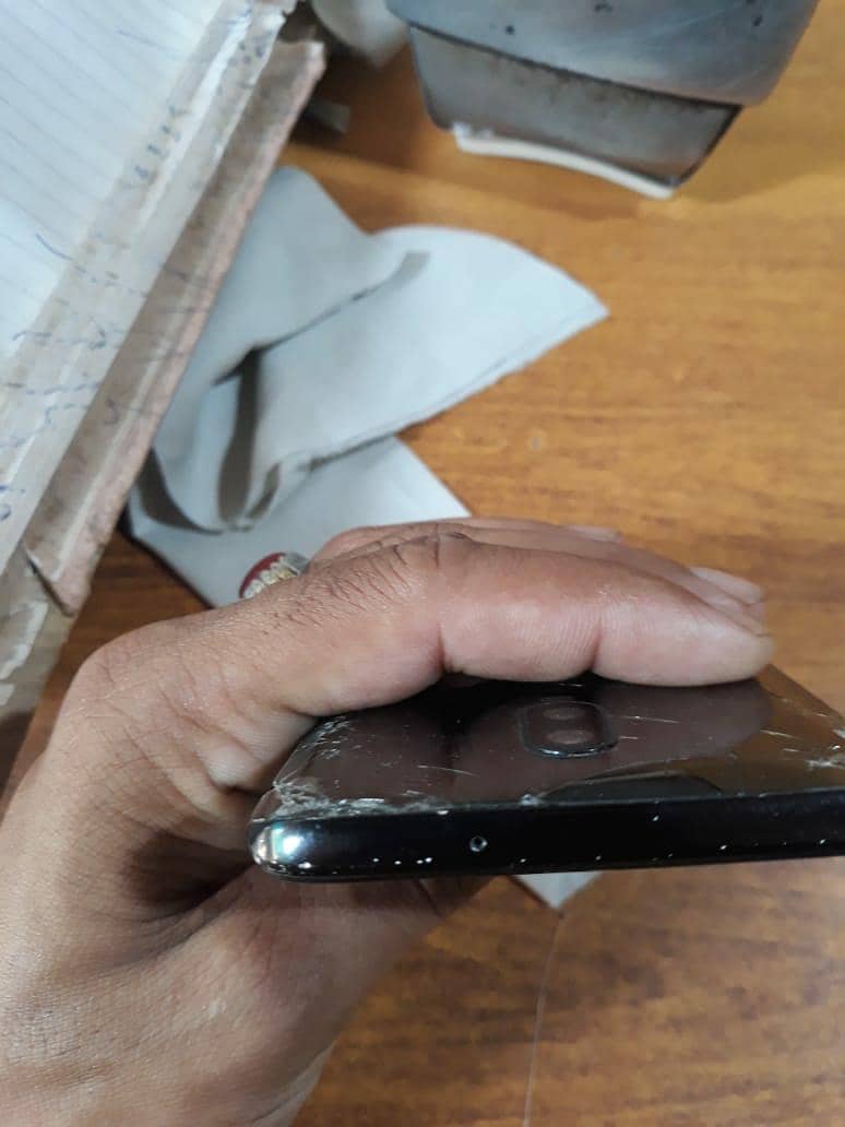 front camera not working &call speaker not working back totii ha 1