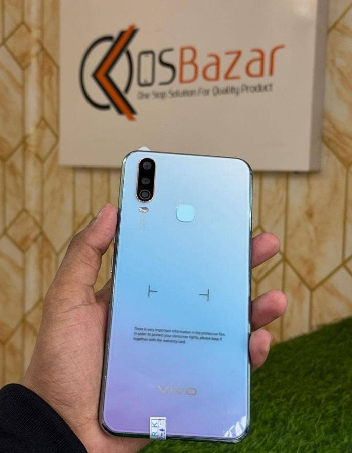 VIVO S1 10/10 condition with box pta approved. 0
