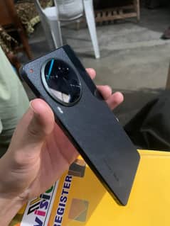 tecno camon 30  24gb ram (12+12)  256gb rom