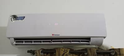 Dawlance ac. 1.5ton bilkul new condition  03014136193 good warking now