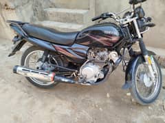 Yamaha YB125_Z