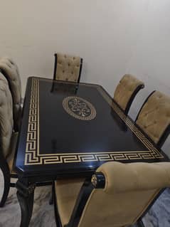 Dinning table with chairs