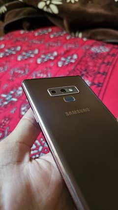 Samsung galaxy note 9 Official Pta Approved 6/128 GB.  Dual SIM .
