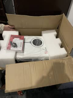 Brand new 6.2kw Crown Relevo invertor for sale