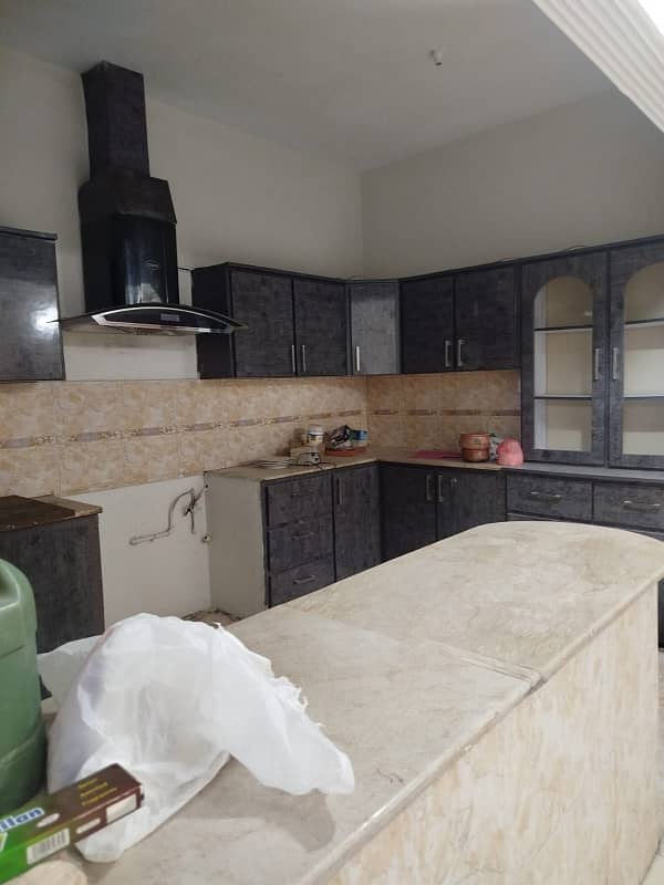 Upper Portion For rent Is Readily Available In Prime Location Of Gulshan-e-Iqbal - Block 10-A 8