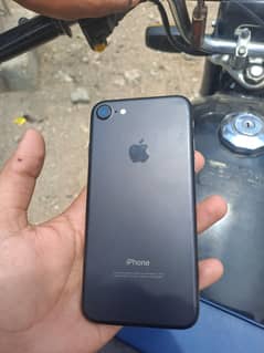 IPHONE 7
