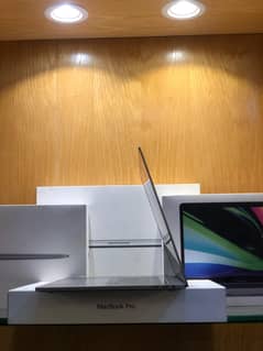 MacBook
