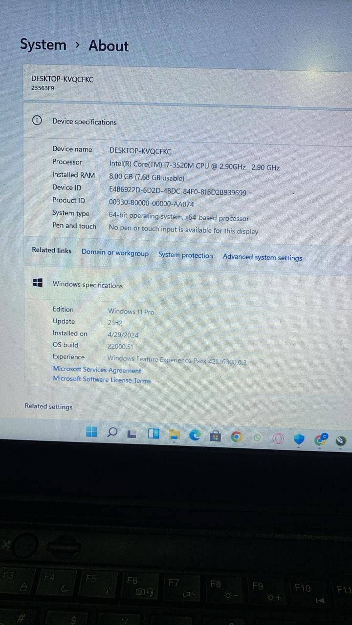 Lenovo Thinkpad core I7 3rd generation 8 gb ddr 4 ram 256 SSD 0