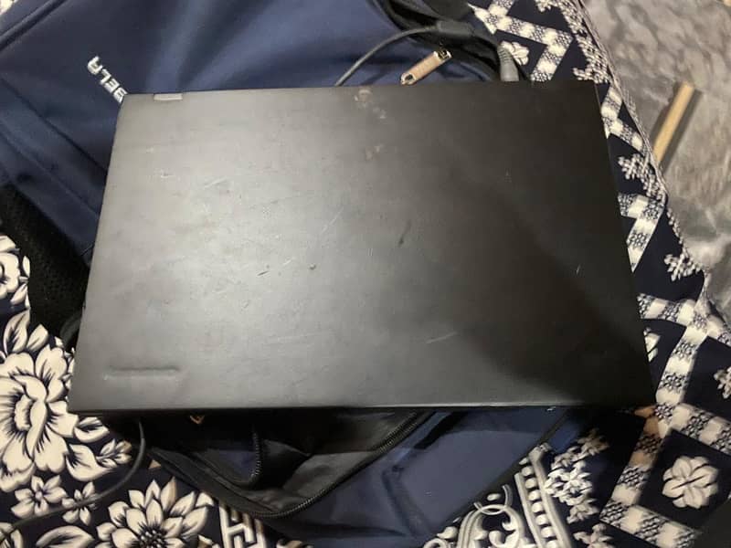 Lenovo Thinkpad core I7 3rd generation 8 gb ddr 4 ram 256 SSD 4