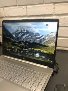 HP 15 (11th Gen Core i3)