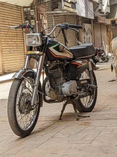 Honda 125 Karachi number