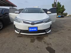 Toyota Corolla Altis Grande 2017