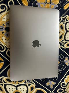 MacBook