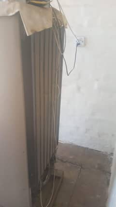 excellent condition excellent cooling