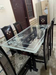 6 Seater Dining Table - Achi Condition - Best Price