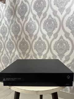 Xbox one x 1tb