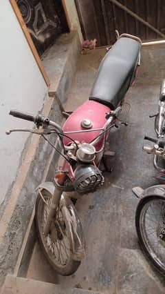 Gud condition kam hua hai 100 road prince
