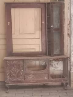 dressing table