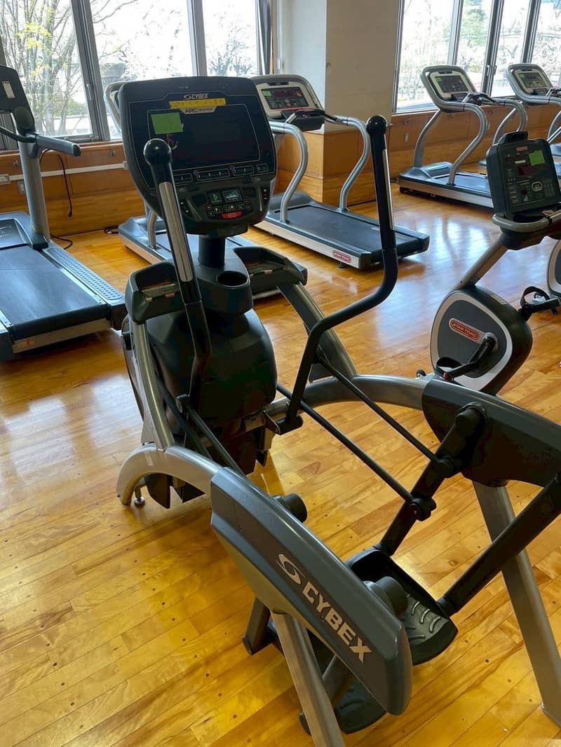 Cybex/Precor/StarTrac/ Gym Machines/Fitness/Treadmill/For Sale/New-Use 12