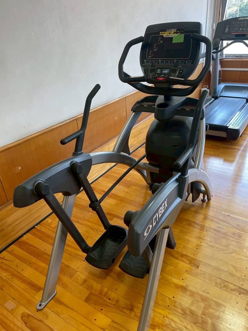 Cybex/Precor/StarTrac/ Gym Machines/Fitness/Treadmill/For Sale/New-Use 13