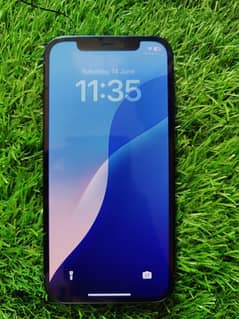 Iphone 12 88 battery health 9.5/10 condition urgent sell