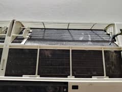 LG 1 ton ac bilkul ok.