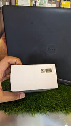 Vivo v19s 4/128 gb