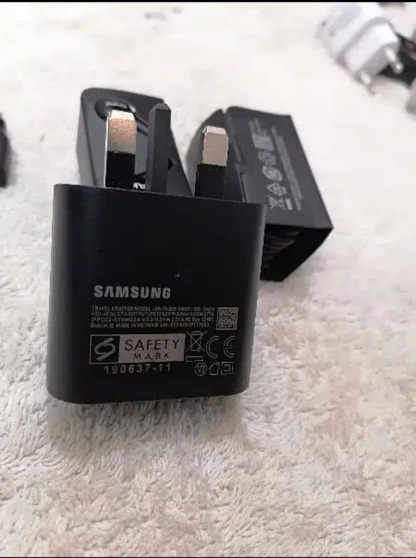 SAMSUNG note20 ultra box pulled SUPER FAST charger set 0