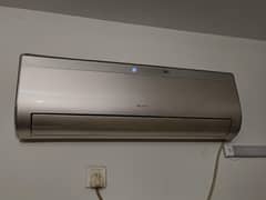 GREE 1.5 TON. INVERTER DOUBLE HEAVY CONDENSER FOR HIGH COOLING
