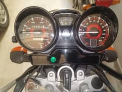 Total Genuine YAMAHA YBR G 125.