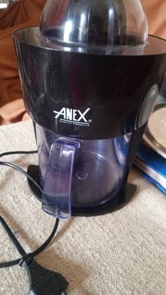 orange juicer