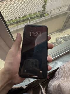 Iphone 11 pro max 64 gb PTA Approved