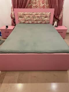 girls pink color bed set is for sell including study table,