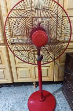 High speed stand fan 12V, 3 speeds Adjustable height brand new