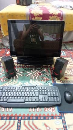 Desktop 4 GB Ram 100 GB Hard disk widows 10 pro
