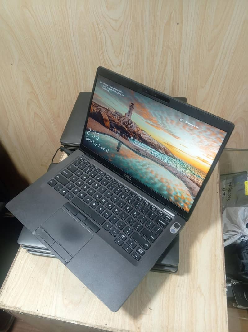 Dell latitude Laptop 5400 Core i7 8th Gen Processor 16gb ddr4Ram 512gb 15
