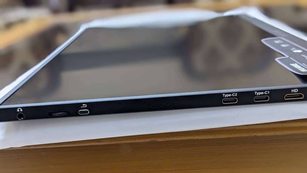 Portable Monitor 16 Inch 120Hz 1200P - WUAWE 7