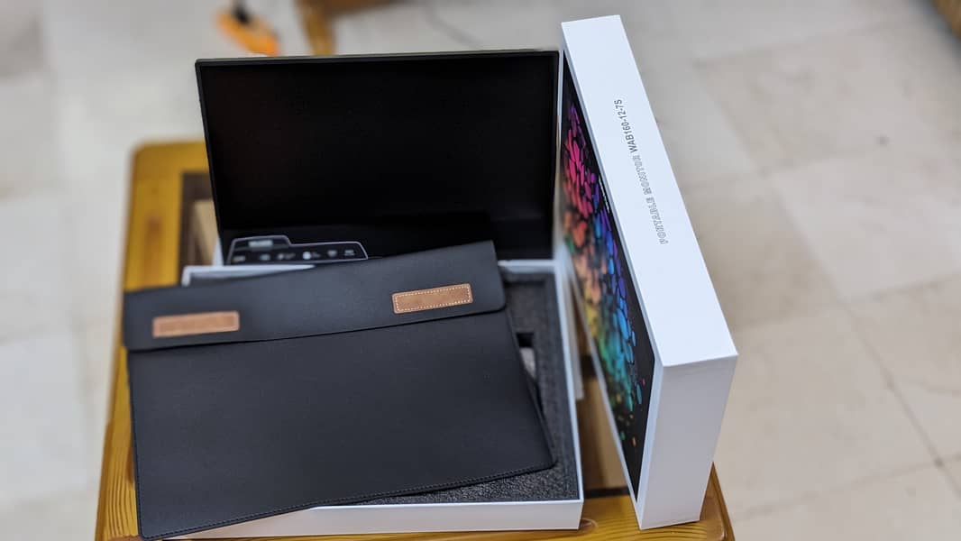Portable Monitor 16 Inch 120Hz 1200P - WUAWE 10
