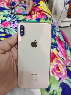 Iphone xsmax back minor crack 512 gb factory unlocked