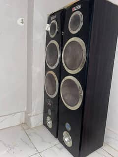 speakers