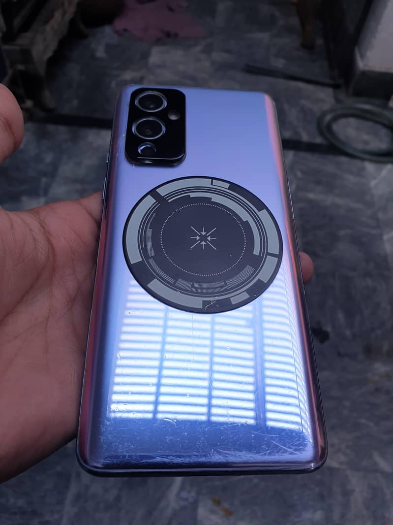I am selling One plus 9  also exchange possible with Good device 9