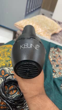KEUNE