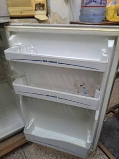 Hiare Fridge