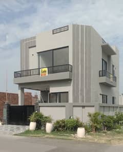 5 Marla Corner House on 50ft Road DHA 9 Town Direct Deal