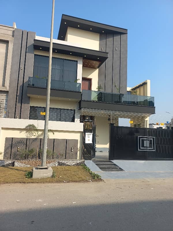 Prime Location Property For sale In Citi Housing Phase 3 - Block FF Gujranwala Is Available Under Rs. 39000000 4