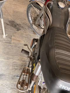 Honda 125 2012 model