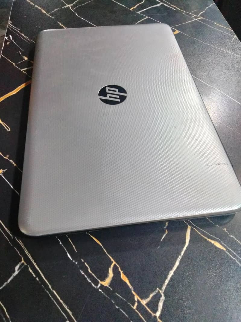 HP core i3 5th best for office work and programming 0