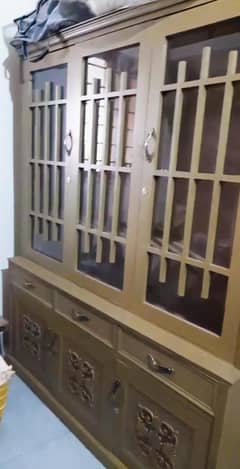 Pure sheesham wood showcase